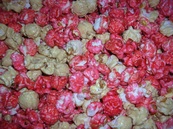 Strawberry Cheesecake Popcorn